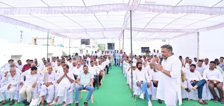 कांग्रेस के कद्दावर नेता डूडी की स्मृति में बीकानेर  जिला कांग्रेस कमेटी  द्वारा श्रद्धांजलि सभा आयोजित ,राष्ट्रीय सचिव  लिलोठिया ने ली  संगठन सृजन अभियान की मीटिंग