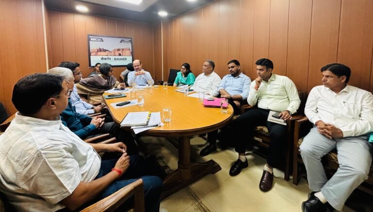 मूंगफली खरीद में गड़बड़ी करने वालों के खिलाफ होगी कड़ी कार्रवाई- संभागीय आयुक्त