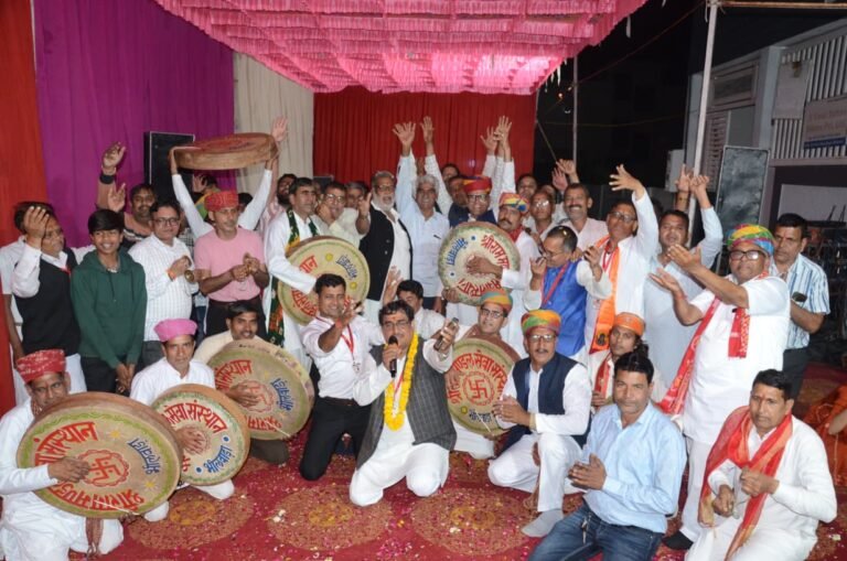 श्रीराम मण्डल सेवा संस्थान ने किया चंग की  ठाप  पर सुन्दरकाण्ड की चोपाईयो का पाठ