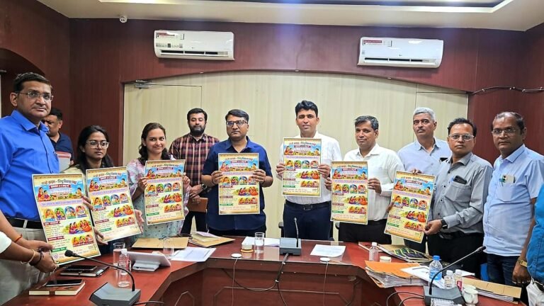 ‘नन्हे कदम—शिशु विकास समूह’ अभियान,जिला कलेक्टर श्री निशांत जैन ने किया पोस्टर का विमोचन